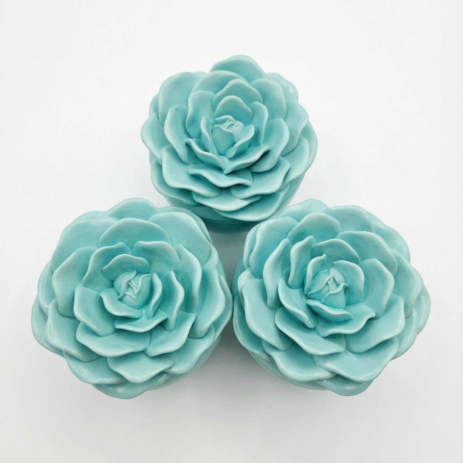 Maxi Azure Flower Candle - Turquoise / Vanilla