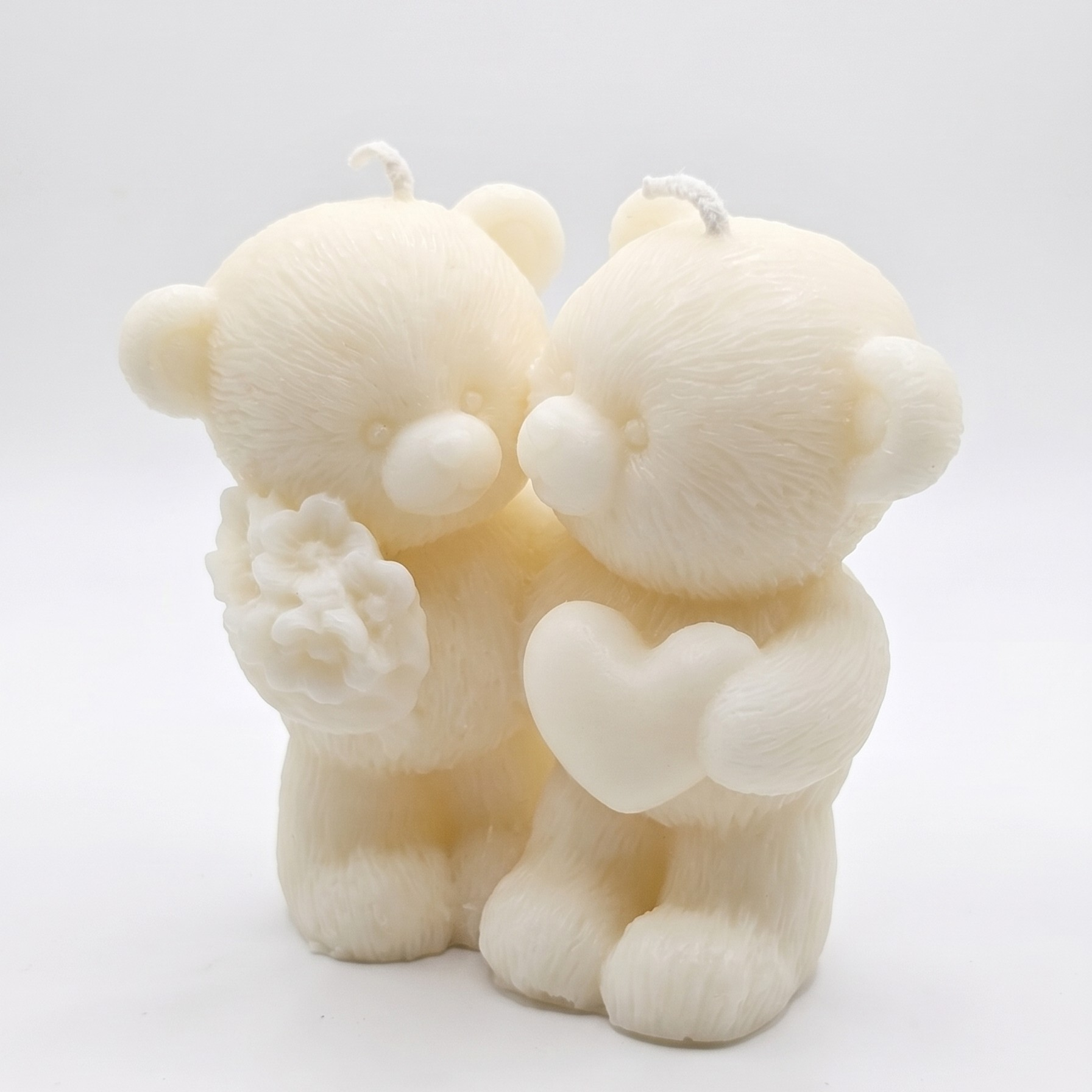 Candle Forever - White / Vanilla