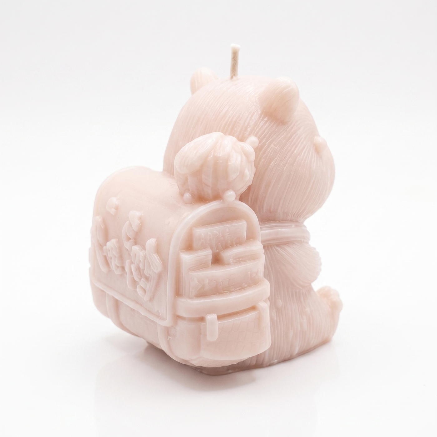 Capybara Candle with Backpack - Brown / Vanilla