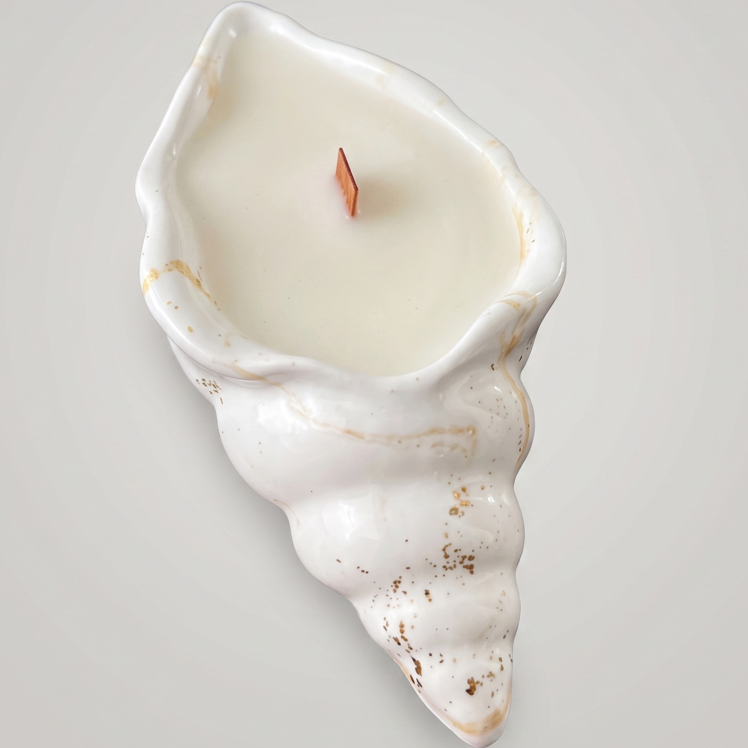 Aura Candle - White / Gold / Incense