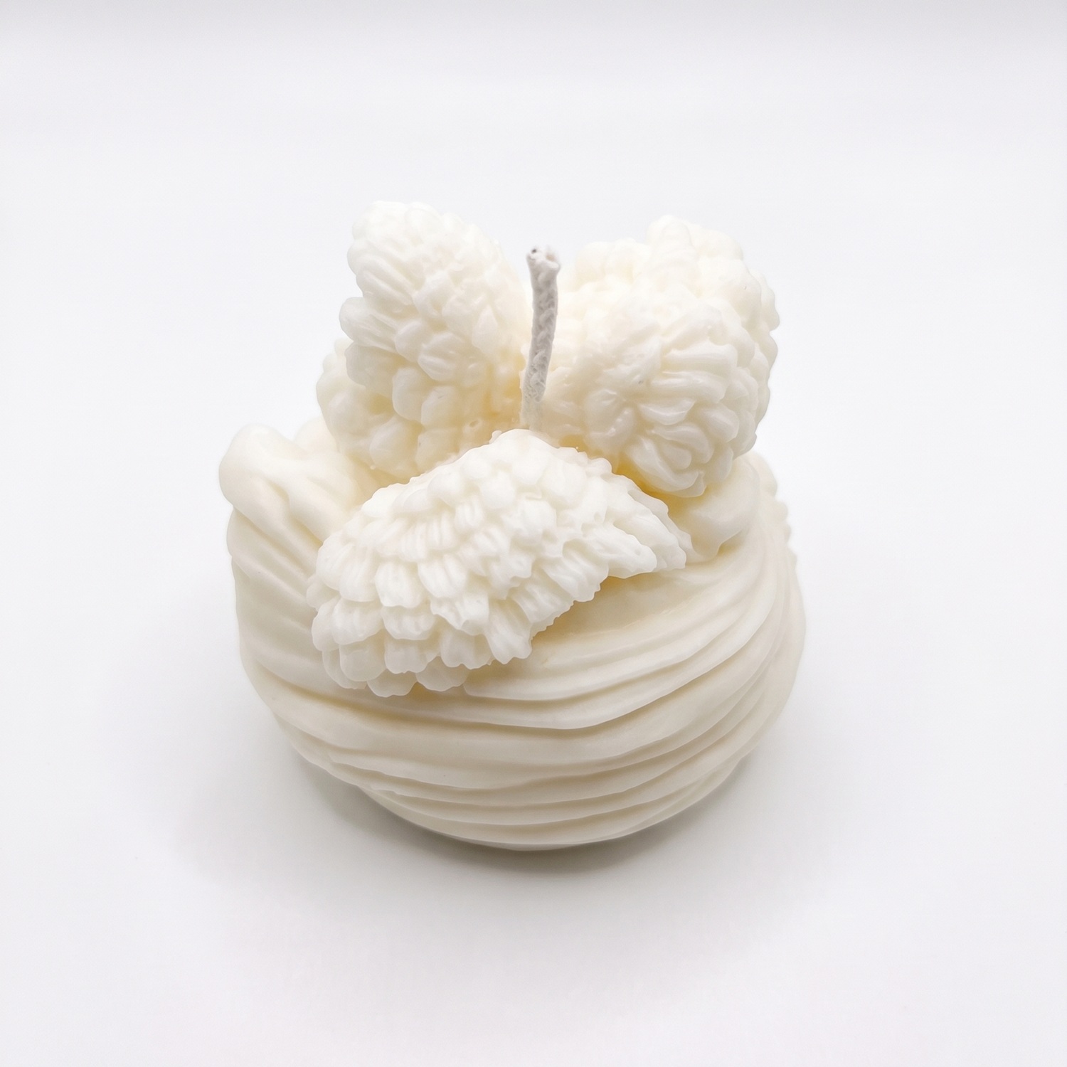 Cherub Candle - White / Coconut