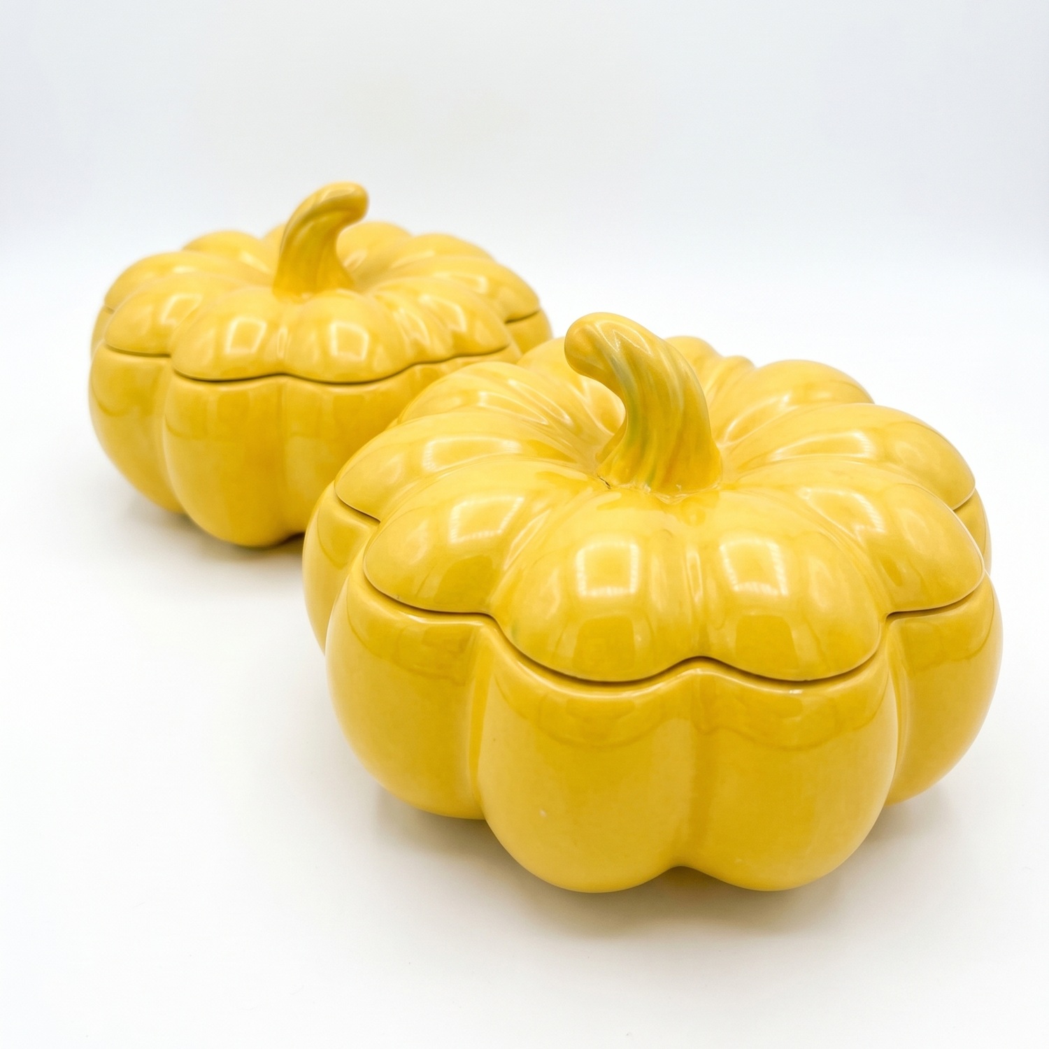 Ripening Pumpkin Candle - Yellow / Apple Strudel / XL