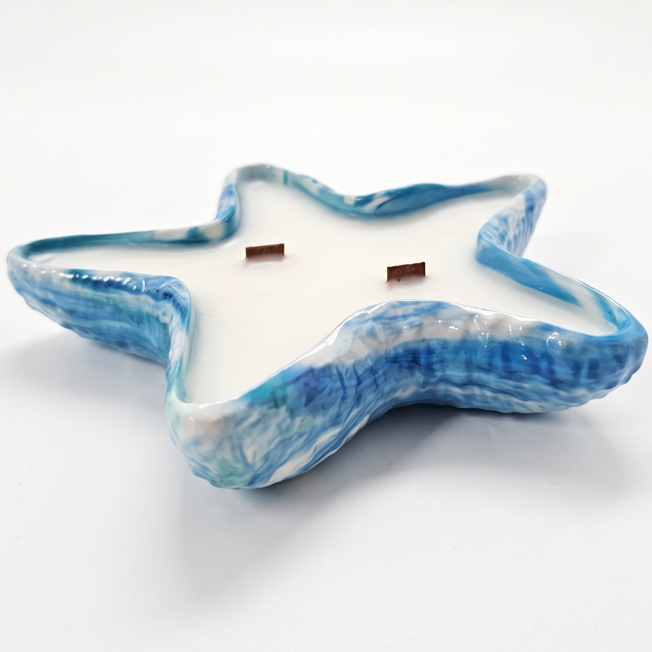 Touch of the Sea Candle - Blue / Green / Icelandic Coconut