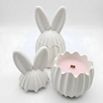 Gentle Bunny Candle - White / Grapefruit, Pomelo