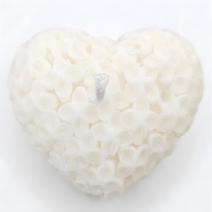 Decorative candle Blooming Heart - White / Coconut