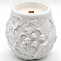 Convallaria Candle - White / Milk, Honey