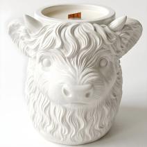 Highland Cow Candle - White / Vanilla